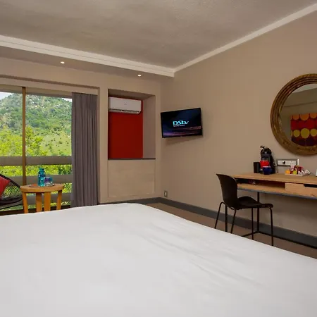 26° South Bush Boho Hotel Muldersdrift Exterior photo
