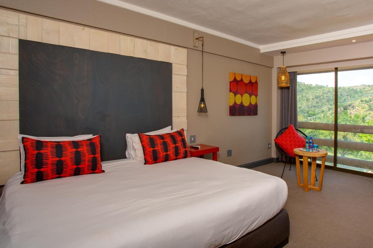 26° South Bush Boho Hotel Muldersdrift